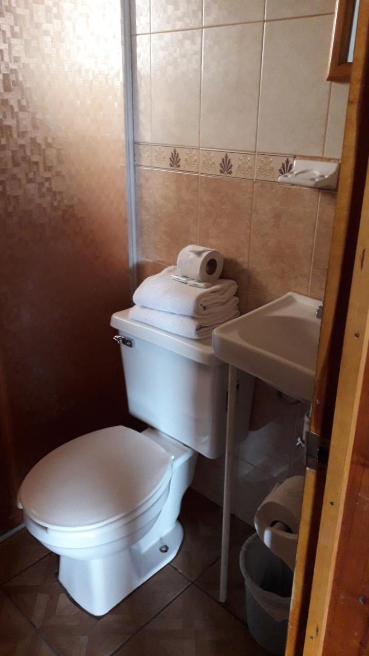 Hotel Entronque Barrancas San Alonso Kültér fotó